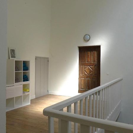 Le Ciel Par-Dessus Le Toit Bed & Breakfast Salavas Exterior foto